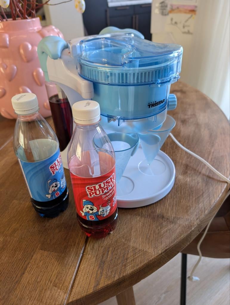 Tristar Slush Puppy Maker, Ophalen, Zo goed als nieuw, Koelelement