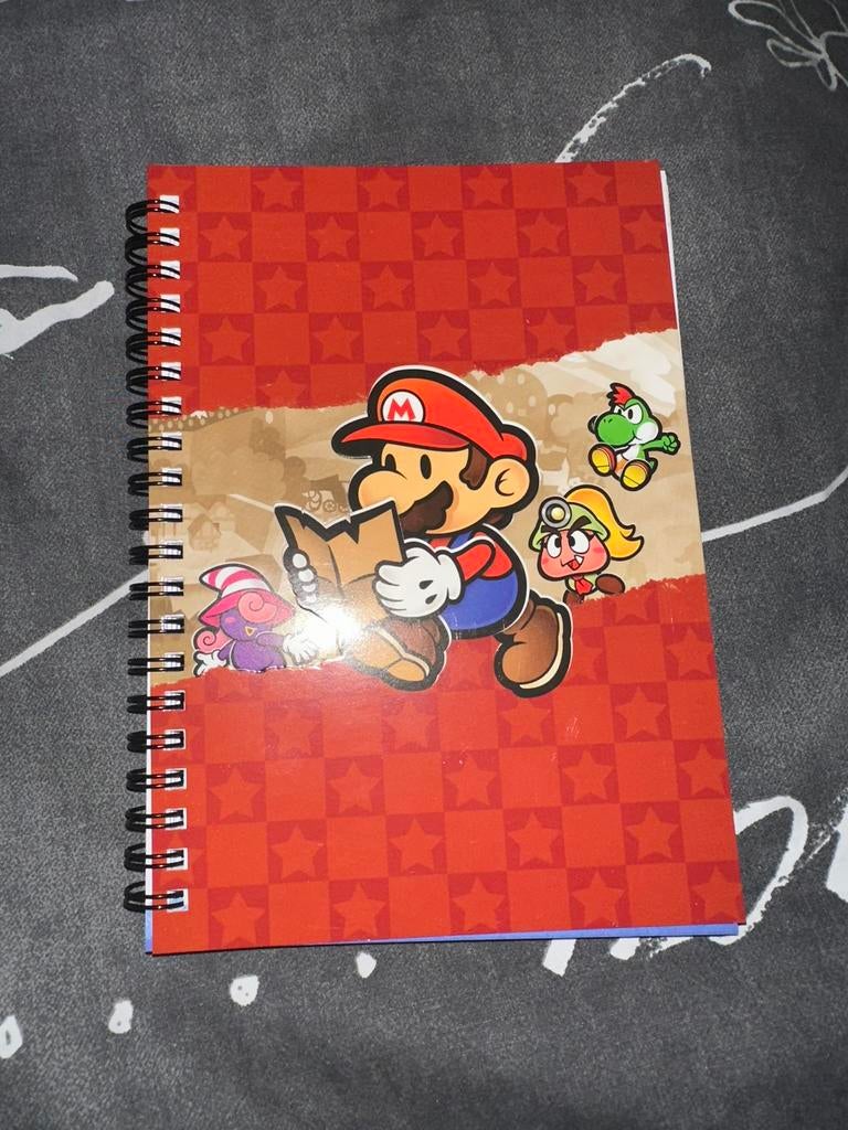 Nintendo: Paper Mario Notebook, Ophalen of Verzenden, Zo goed als nieuw