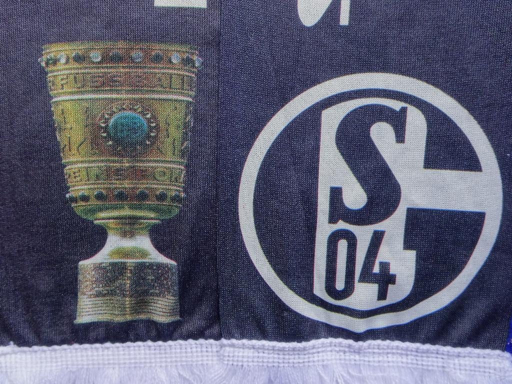 sjaal Schalke 04, Ophalen of Verzenden, Nieuw, Buitenlandse clubs, Vaantje of Sjaal