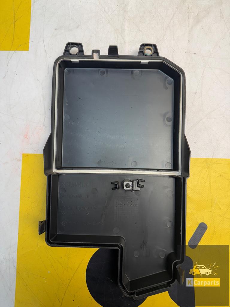 Renault Megane IV Fuse box set 243127929R, Auto-onderdelen, Info@fabrikant.eu, Ophalen of Verzenden, Fabrikant BV, Gebruikt