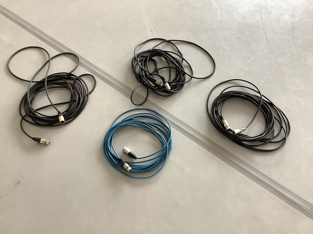 XLR microfoon kabel 3* 10 meter 1 * 8 meter, Muziek en Instrumenten, Ophalen of Verzenden, Zo goed als nieuw, Microfoon