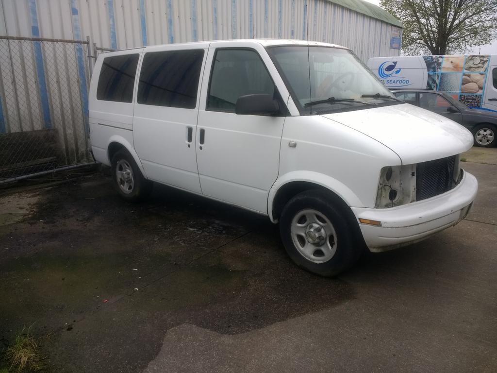 Diverse onderdelen Chevrolet Astro 2002., Ophalen, Gebruikt, Chevrolet