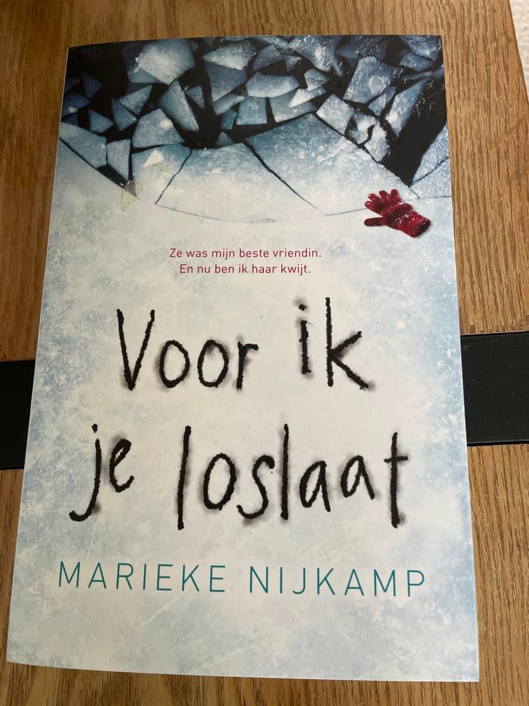 Marieke Nijkamp - Voor ik je loslaat, Ophalen of Verzenden, Zo goed als nieuw, Marieke Nijkamp