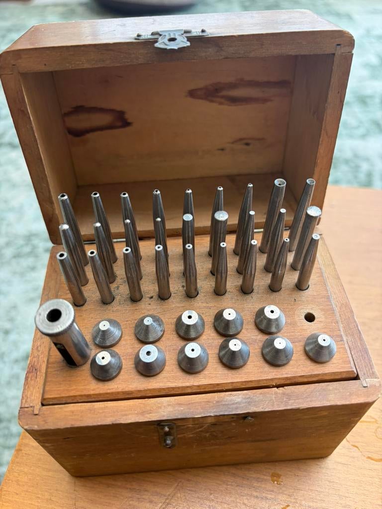 Vintage ponsenset lagerpers voor horlogemaker, Antiek en Kunst, Ophalen of Verzenden