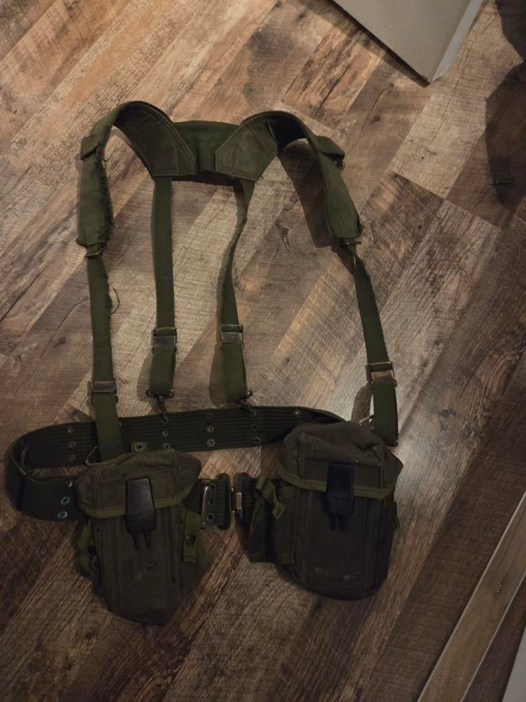 Vietnam war webbing, Ophalen of Verzenden