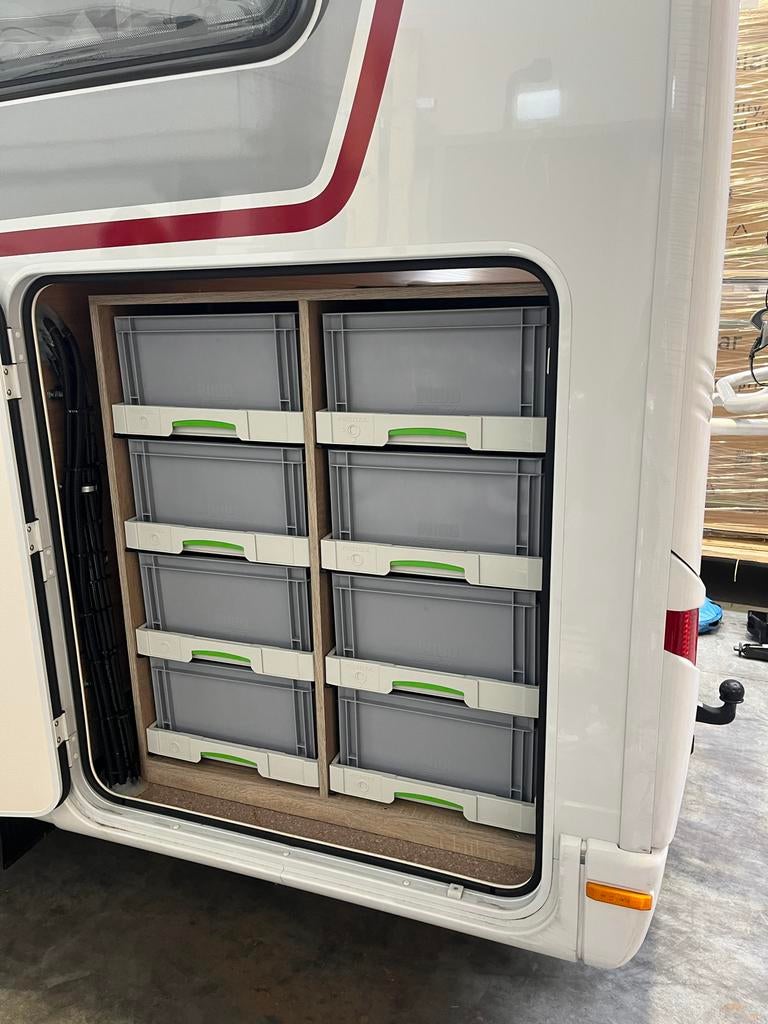 Op maat gemaakte inbouwkast voor camper garage, Ophalen, Zo goed als nieuw