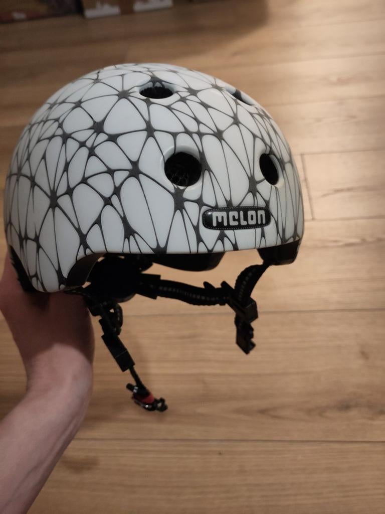 Melon baby helm xxs 44-50 cm, Fietsen en Brommers, Fietsaccessoires | Fietshelmen, Ophalen of Verzenden, Gebruikt