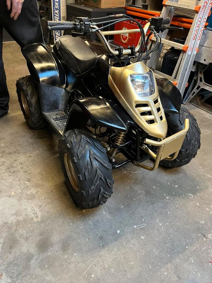 Quad 110 cc, Fietsen en Brommers, Minibikes, Midibikes en Pitbikes, Gebruikt, Overige typen, Ophalen