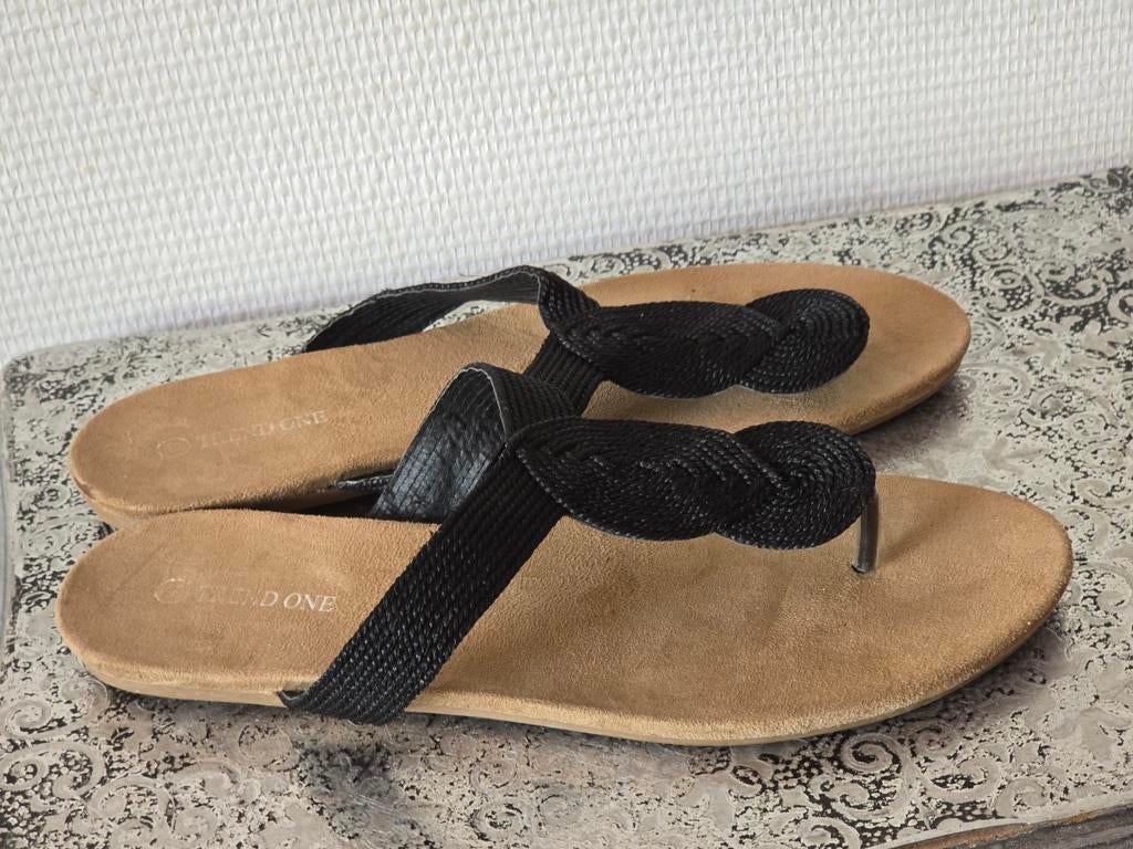 Trend One dames Zwarte slippers maat 37, Slippers, Zwart, Ophalen of Verzenden, Trend One