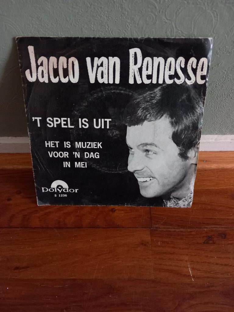 Jacco van Renesse 't spel is uit single, Ophalen of Verzenden, Gebruikt, Nederlandstalig