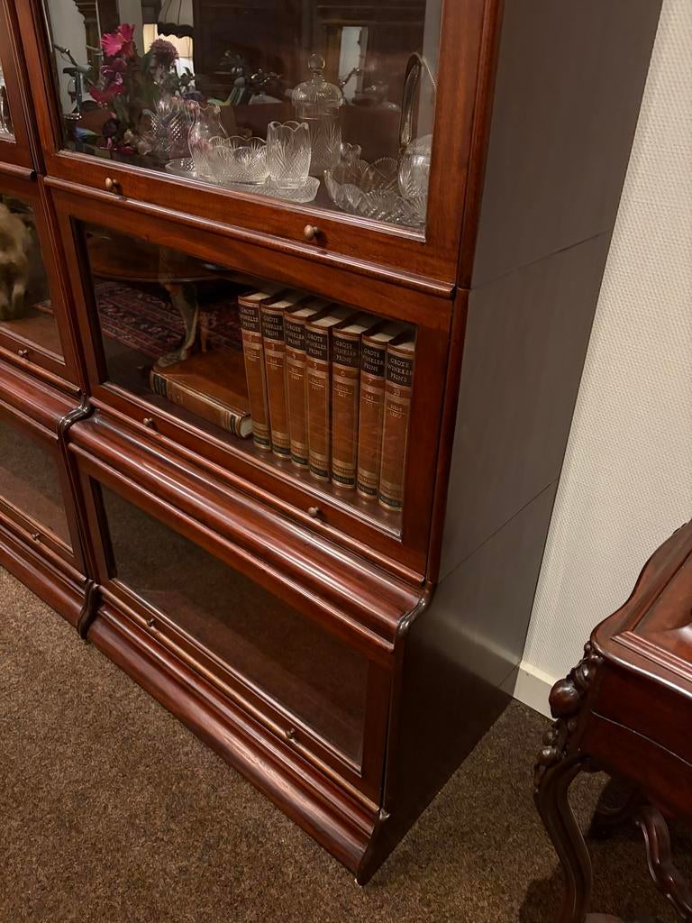 3 Globe Wernicke boekenkasten mahonie met geslepen glas, Antiek en Kunst, Ophalen