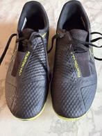 Mooie Nike voetbalschoenen, maat 39 (valt kleiner), Ophalen of Verzenden, Gebruikt, Schoenen
