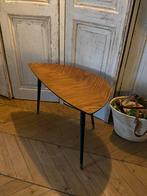 Vintage Kleine Salontafel Model Lovbacken, Huis en Inrichting, Ophalen of Verzenden, Zo goed als nieuw, Rond, Minder dan 55 cm