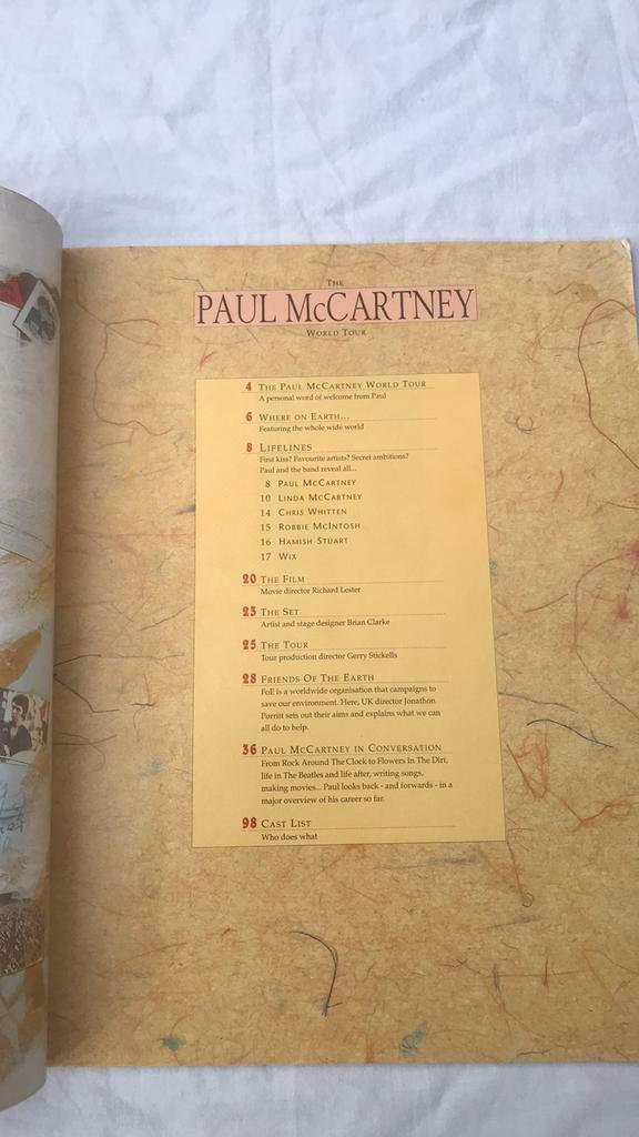 The Paul McCartney world tour program book 1989, Ophalen of Verzenden, Gelezen, Artiest
