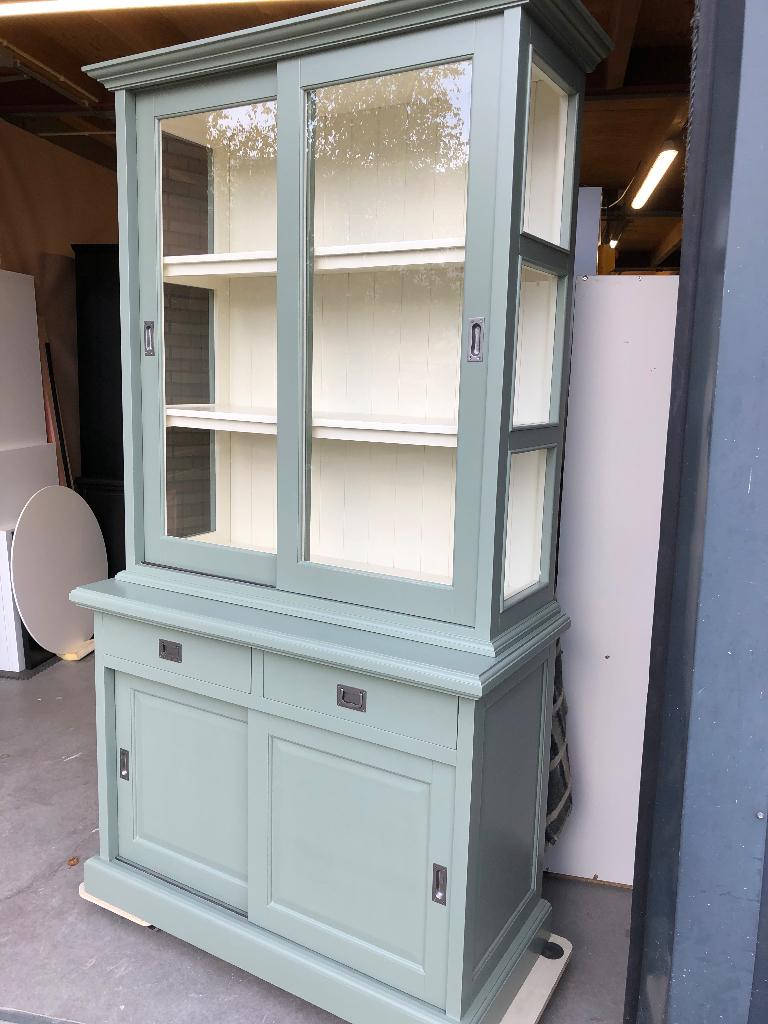 Buffetkast Troubadour in alle kleuren Farrow and Ball, Ophalen, 200 cm of meer, 25 tot 50 cm, Met deur(en)