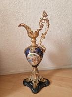 Antieke Porselein  vaas in sevres stijl. Barok stijl Bouche, Ophalen of Verzenden, Koper of Brons