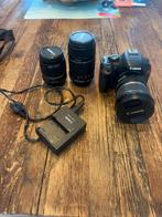 Canon EOS 550D Spiegelreflexcamera met 3 lenzen en oplader, Audio, Tv en Foto, Fotocamera's Digitaal, Ophalen of Verzenden, Zo goed als nieuw
