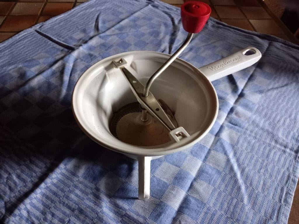 Moulinex voedselmolen , passe - vite, Ophalen of Verzenden