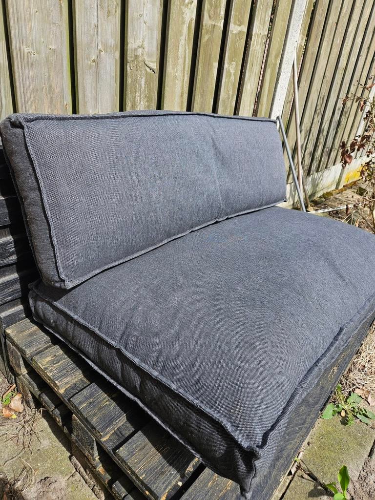 Tuinbank van pallets met kussens, Tuin en Terras, Ophalen of Verzenden, Gebruikt, Hout