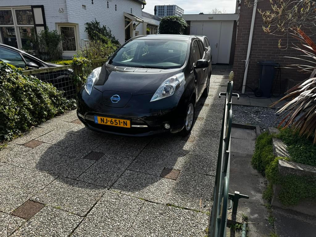 Nissan Leaf Electric 30kW 2017 Zwart, Stof, Zwart, Origineel Nederlands, Elektrisch