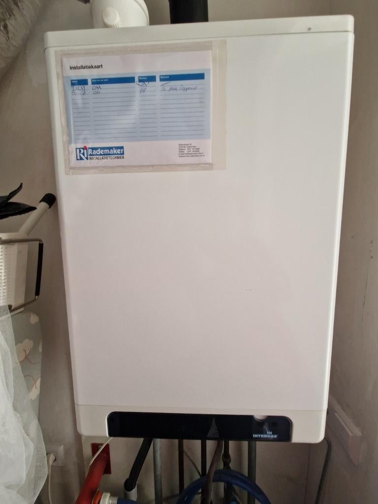CV ketel Intergas kompakt HRE 28/24 2013, Doe-het-zelf en Verbouw, Verwarming en Radiatoren, Ophalen, 30 tot 80 cm, Hoog rendement (Hr)