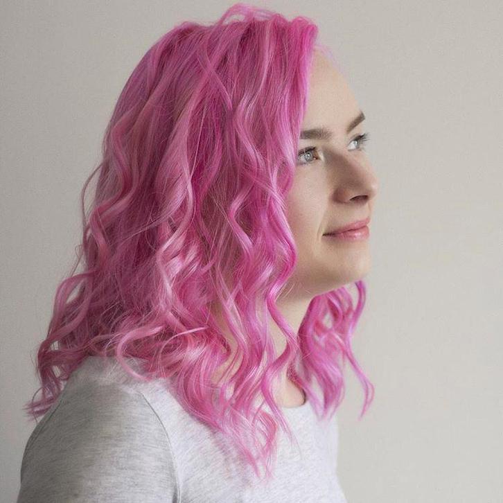 Dameskapper zoekt model voor roze haar, pink hair, Sieraden, Tassen en Uiterlijk, Uiterlijk | Haarverzorging, Nieuw, Ophalen