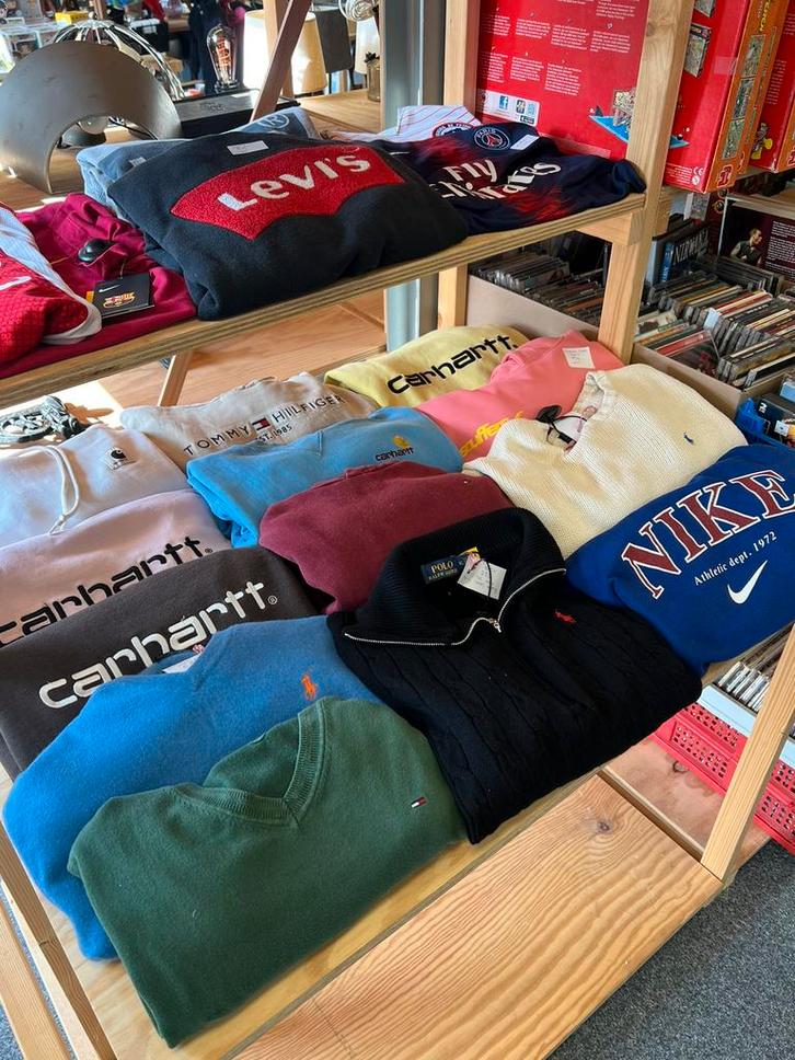 Nike schoenen , Ralph lauren , Carhartt , Ajax, Diversen, Rommelmarktspullen, Zo goed als nieuw, Ophalen