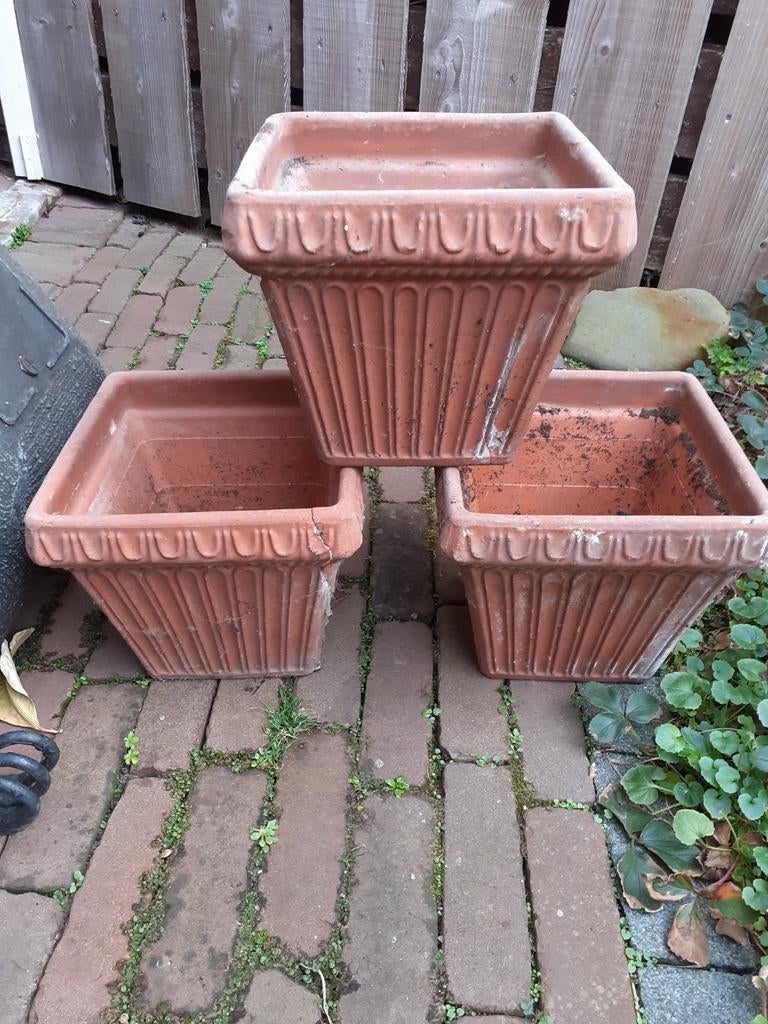 Set van 3 terracotta bloempotten - Gebruikt, Ophalen, Steen, Gebruikt, Vierkant