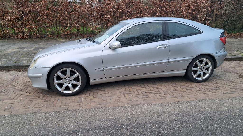 Mercedes C220 cdi sport coupe, Ophalen, Nieuw
