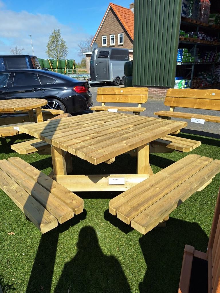 Picknicktafel Vierkant, 195x195cm, Tuin en Terras, Picknicktafels, Nieuw, Rechthoekig, Hout, Ophalen