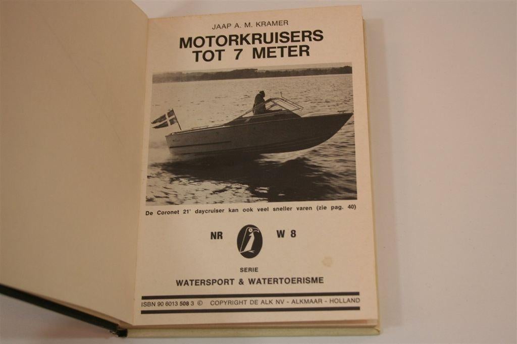 Motorkruisers tot 7 meter [1970] — Watersport, Ophalen of Verzenden, Gelezen, Tractor en Landbouw