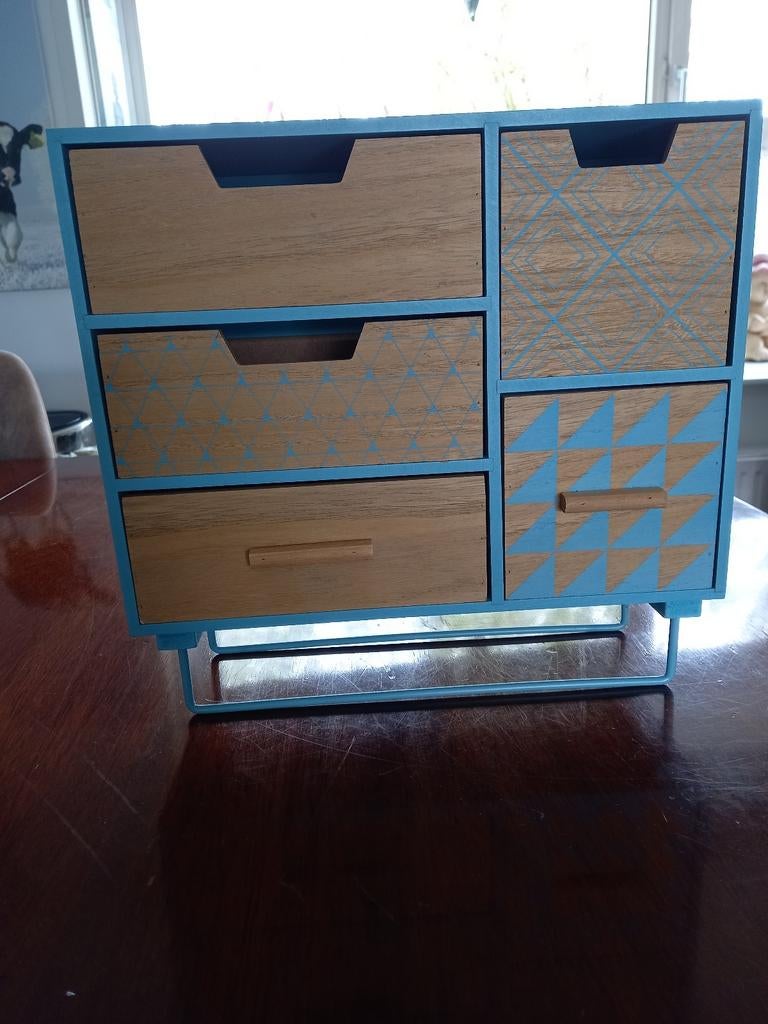 Te koop mooi blauw met hout ladenkastje kastje met vakjes, Ophalen, Gebruikt