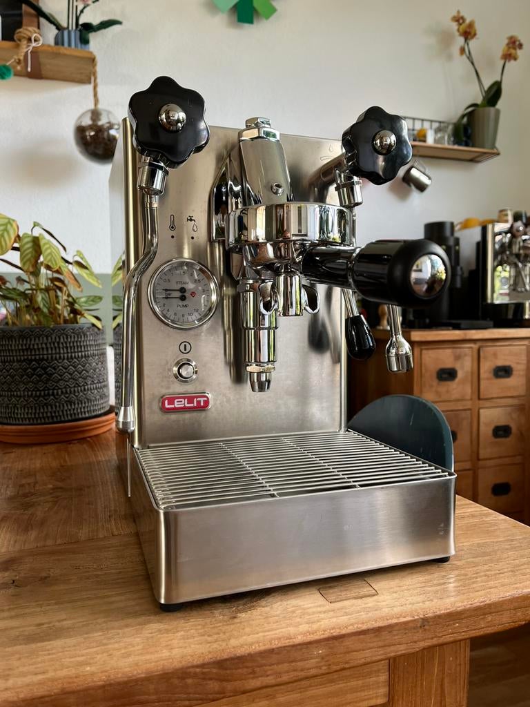Lelit Mara X espressomachine met toebehoren, Ophalen, Zo goed als nieuw, Espresso apparaat