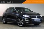 Volkswagen T-Roc 1.5 TSI DSG 2x R-line - LED - Trekhaak, Stof, 4 cilinders, 150 pk, Zwart