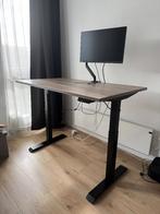 Elektrisch zit-sta bureau, Ophalen, Elektrisch, Zo goed als nieuw, Stabureau