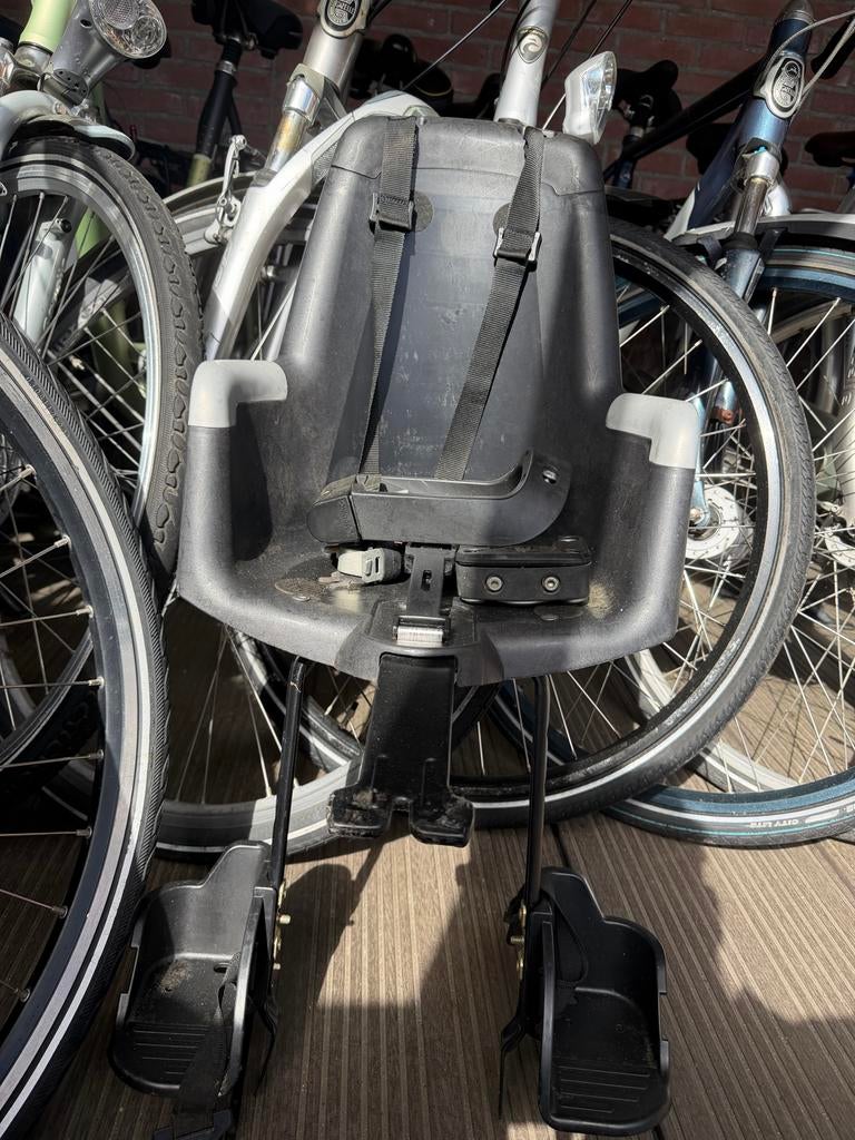 Kinderzitje fiets, Ophalen, Gebruikt, Achterzitje, Voetsteuntjes