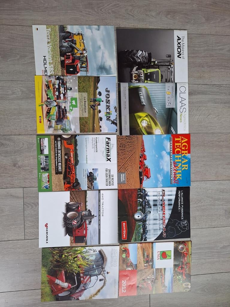 10 landbouw- en tractormerk brochures, Ophalen, Zo goed als nieuw