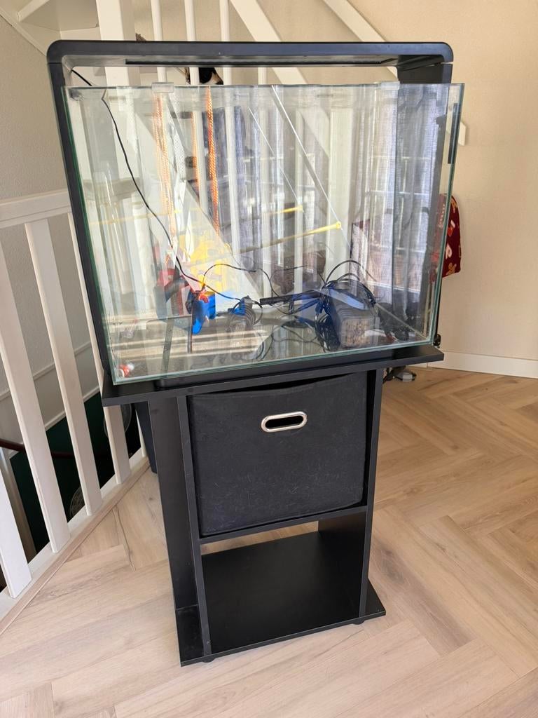 Superfish home 85 met meubel en toebehoren, Dieren en Toebehoren, Vissen | Aquaria en Toebehoren, Gebruikt, Ophalen of Verzenden