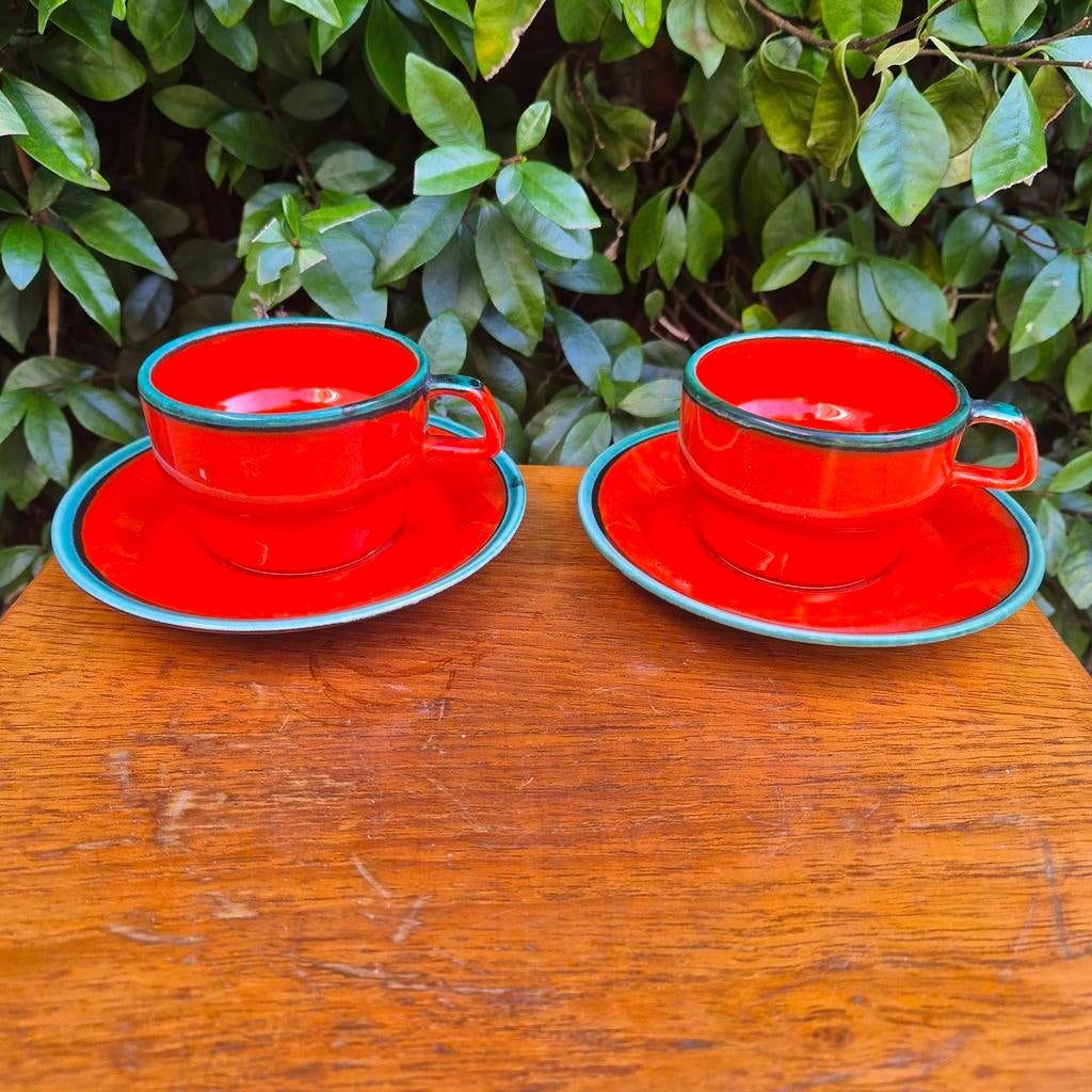 Retro/vintage set kop&schotel uit de seventies, Huis en Inrichting, Keuken | Servies, Ophalen of Verzenden, Zo goed als nieuw