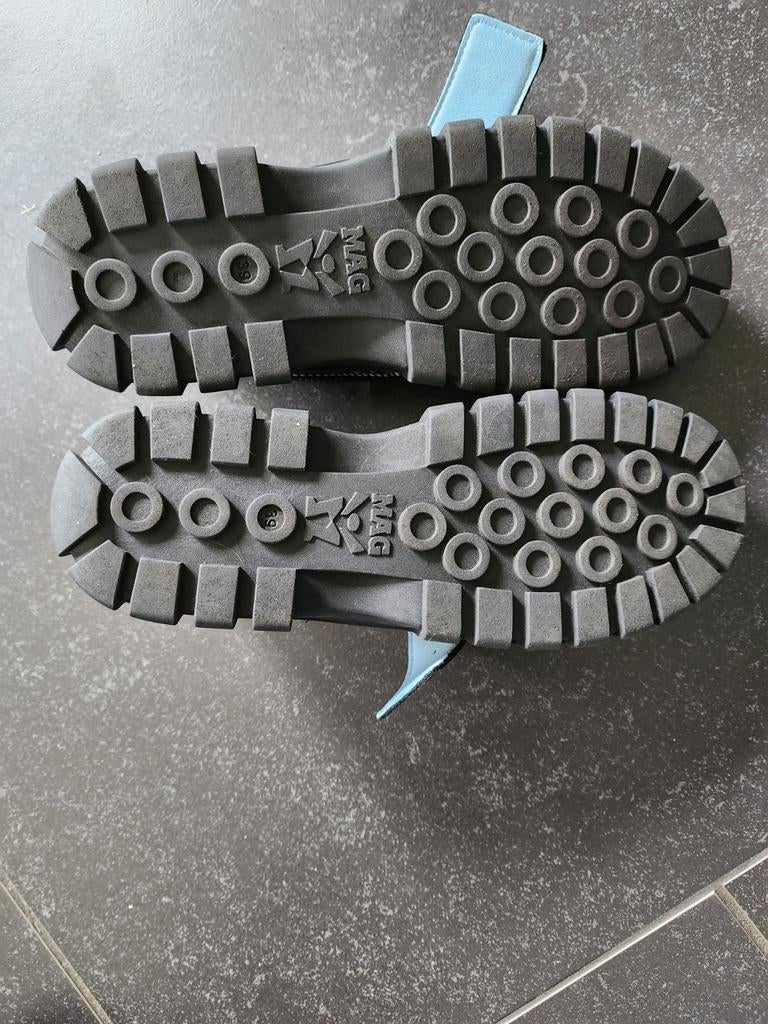 MAG sandalen, Kleding | Dames, Schoenen, Ophalen of Verzenden, Zo goed als nieuw, Sandalen of Muiltjes