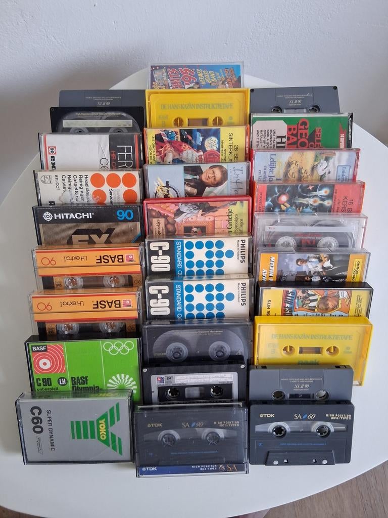 29 cassette bandjes bespeeld/opgenomen, Cd's en Dvd's, Cassettebandjes, Ophalen of Verzenden, Gebruikt, Overige genres, 2 t/m 25 bandjes