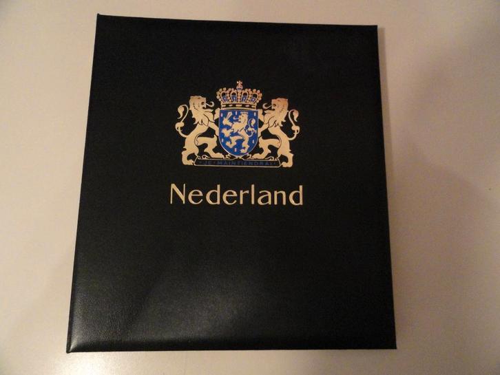 K379   verzameling Nederland in Davo album, Postzegels en Munten, Postzegels | Nederland, Ophalen of Verzenden