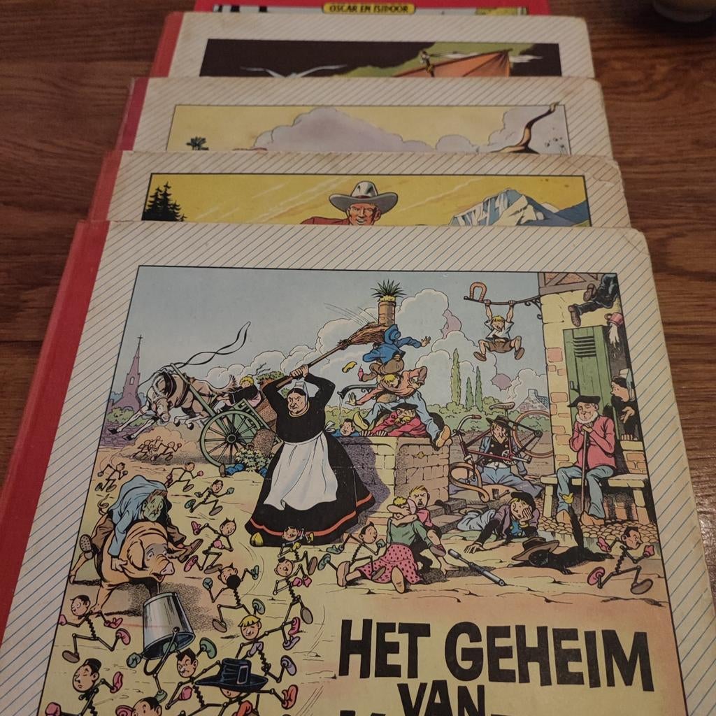 Oscar en Isidoor stripboeken, Boeken, Stripboeken, Meerdere stripboeken, Ophalen of Verzenden, Gelezen