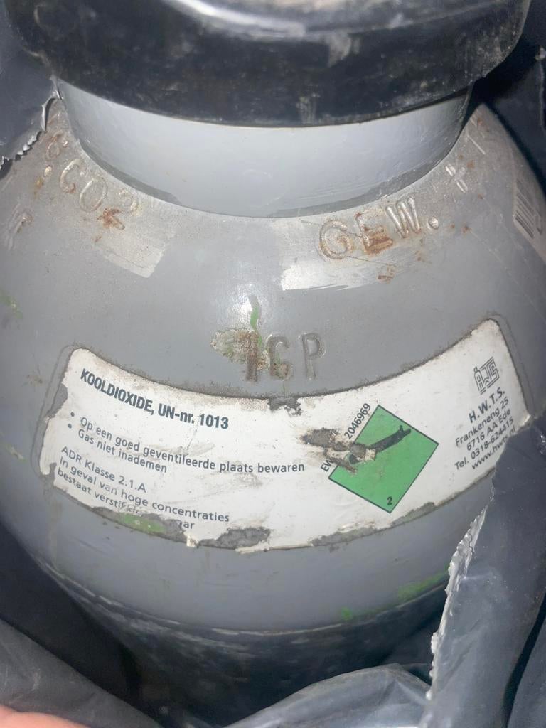 C02 1013 15kg gas, Ophalen