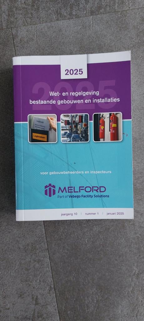 Zakboek wet- en regelgeving bestaande gebouwen en installati, Boeken, Ophalen of Verzenden, Zo goed als nieuw, Melford, Overige onderwerpen