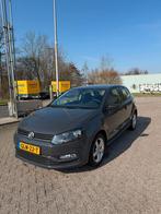 Volkswagen Polo 1.0 MPI 44KW 2015 Grijs LAGE KM, Handgeschakeld, Particulier, 3 cilinders, 999 cc