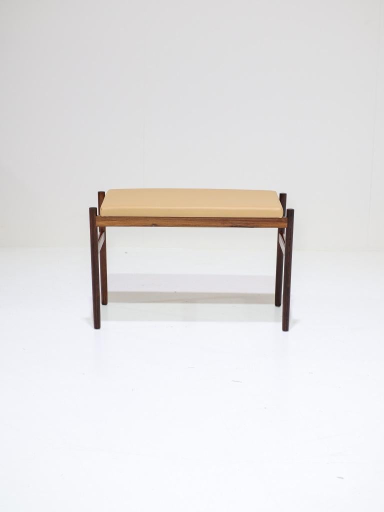 Bankje kruk Spøttrup palissander leer Deens vintage, Ophalen, -, -, Zo goed als nieuw