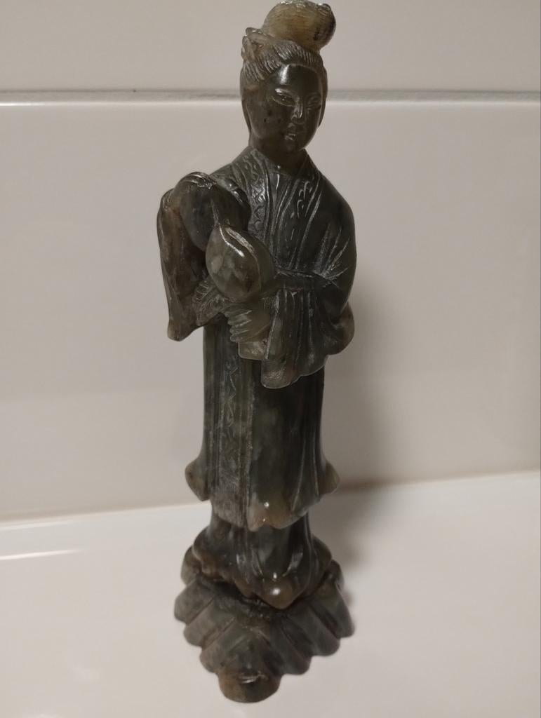 Antiek chinees nefriet jade beeld Qing dynastie, Antiek en Kunst, Kunst | Beelden en Houtsnijwerken, Ophalen of Verzenden