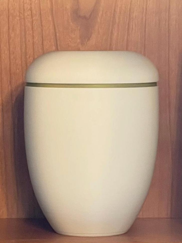 Mooie witte dieren urn, Verzamelen, Beelden en Beeldjes, Nieuw, Ophalen of Verzenden