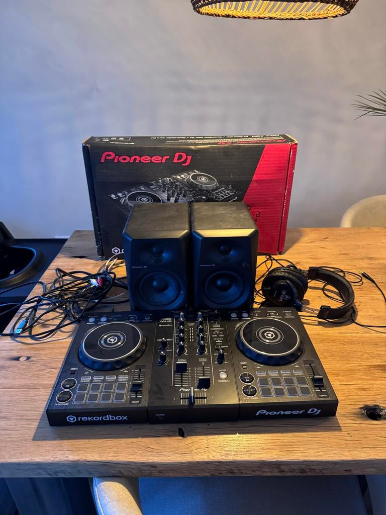 Pioneer DJ DDJ-400 DJ-set met speakers en koptelefoon, Muziek en Instrumenten, Dj-sets en Draaitafels, Ophalen, Zo goed als nieuw